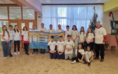 HVIDR-a Slatina i načelnik općine Nova Bukovica darivali su naše učenike