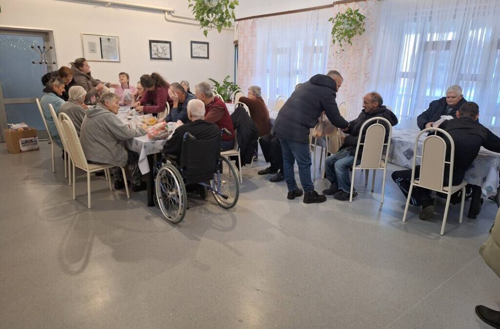 Školski volonteri – posjet Domu u Borovi